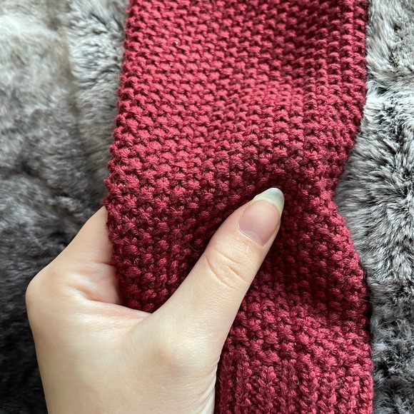 Burgundy/wine red, super soft slimming sweater - Picture 4 of 6